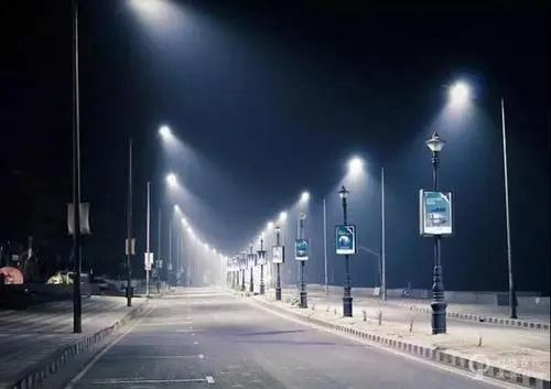 LED太阳能路灯生产厂家灯光设计师的重要性